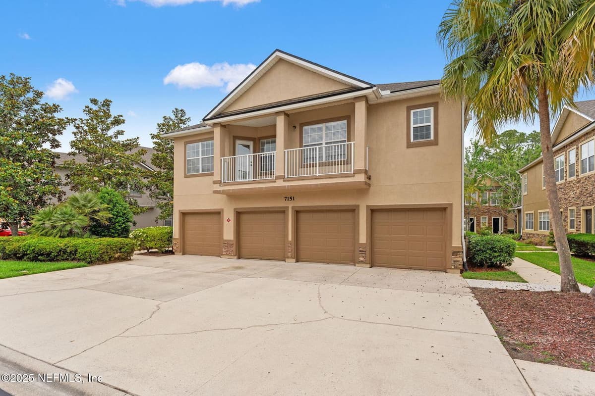 7151 DEERFOOT POINT Circle 11-2, Jacksonville, FL 32256 3