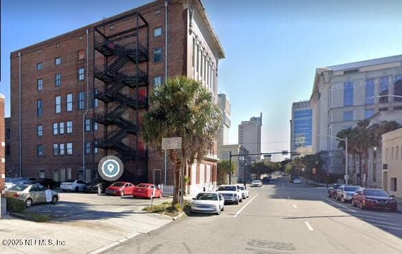624 W DUVAL Street, Jacksonville, FL 32202 2
