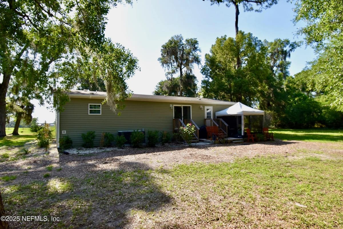 500 GEORGETOWN SHORTCUT Road, Crescent City, FL 32112 3