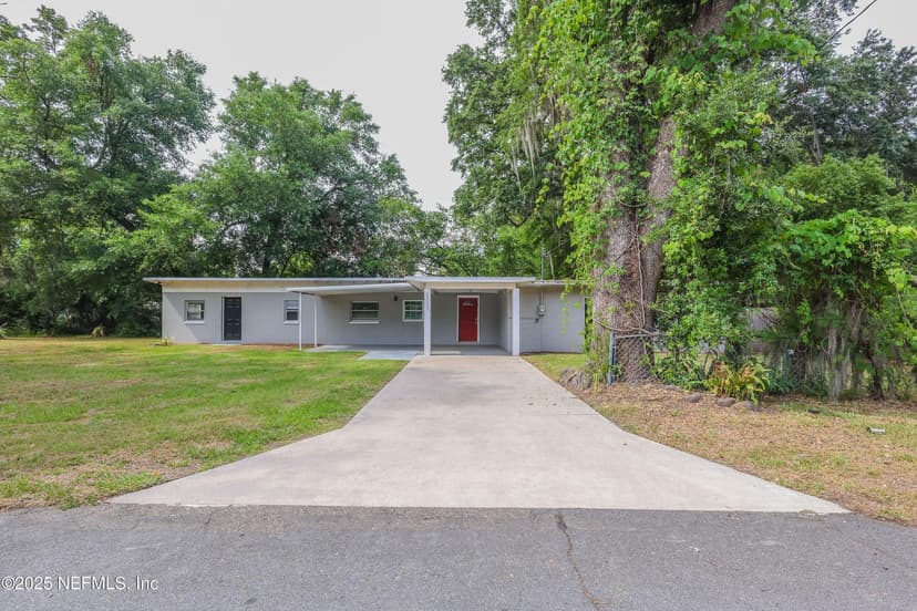 6351 FABIAN Drive, Jacksonville, FL 32210