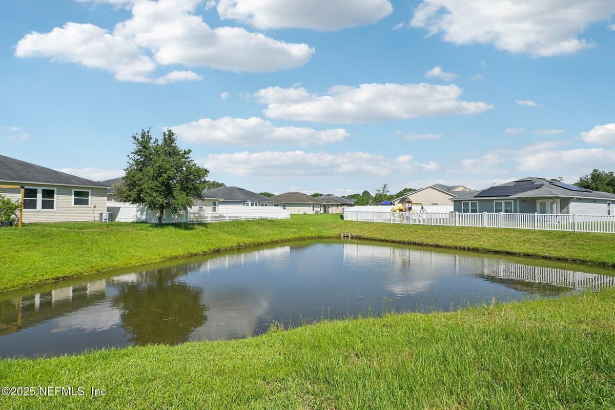 7464 WESTLAND OAKS Drive, Jacksonville, FL 32244 2