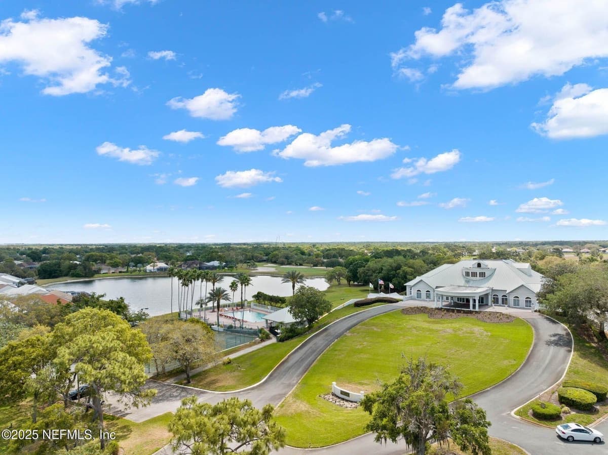 9226 PLAYERS Drive, Weeki Wachee, FL 34613 2