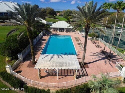 9226 PLAYERS Drive, Weeki Wachee, FL 34613 3