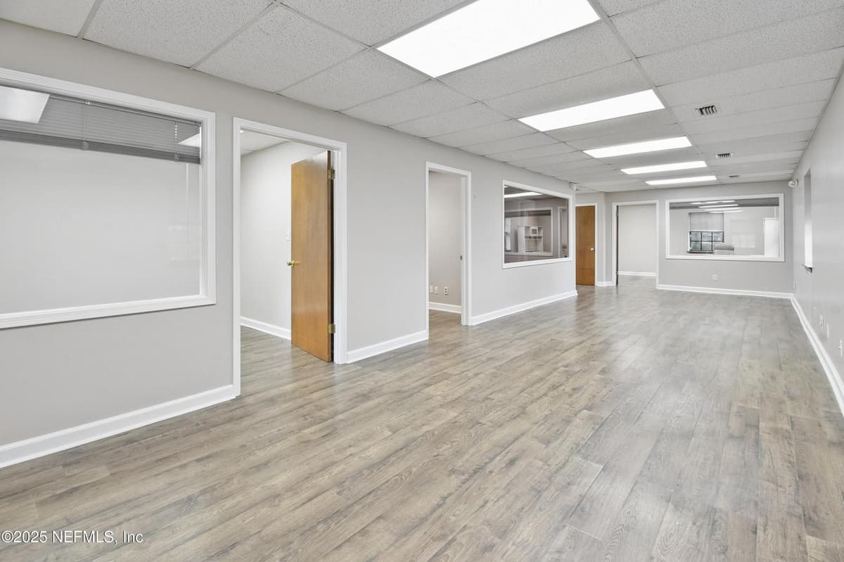 3938 SUNBEAM Road, Jacksonville, FL 32257 3
