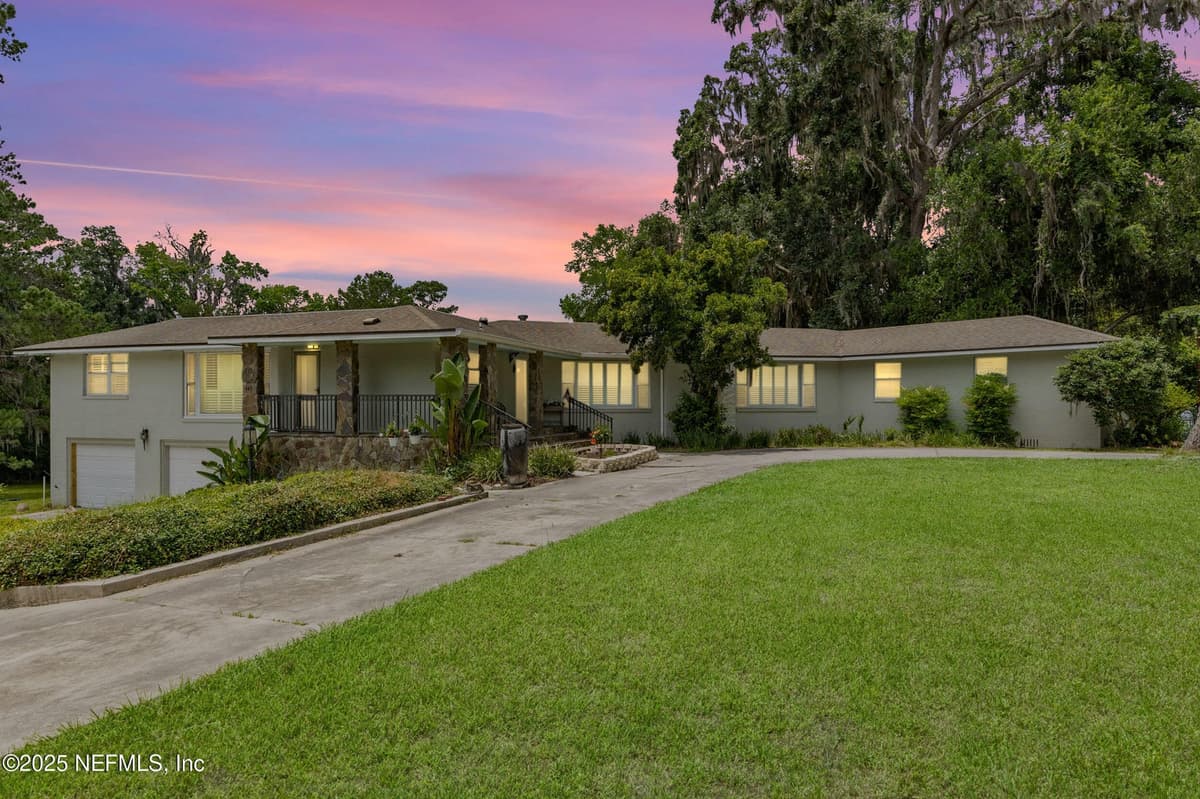 449 SW MONTGOMERY Drive, Lake City, FL 32025 3