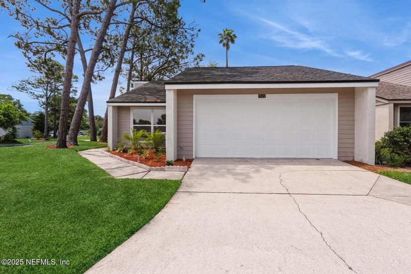 2522 DAUPHINE Court W, Ponte Vedra Beach, FL 32082