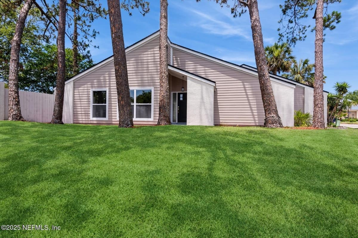 2522 DAUPHINE Court W, Ponte Vedra Beach, FL 32082 3