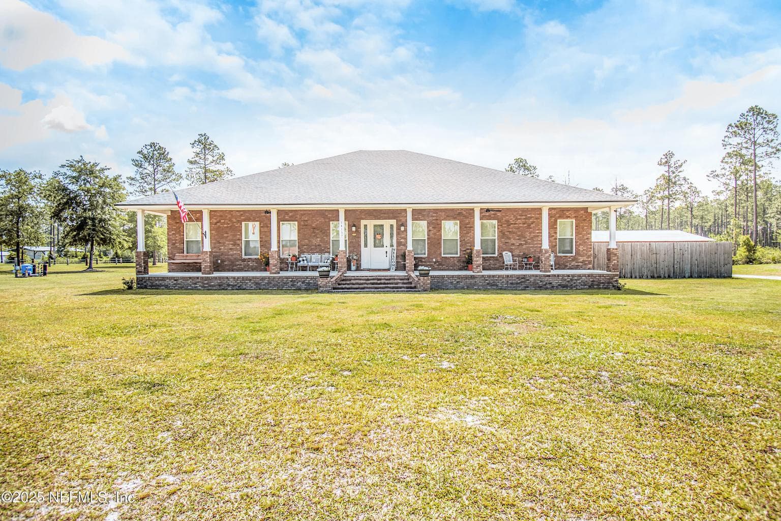 14157 GLEN FARMS Drive, Glen St. Mary, FL 32040