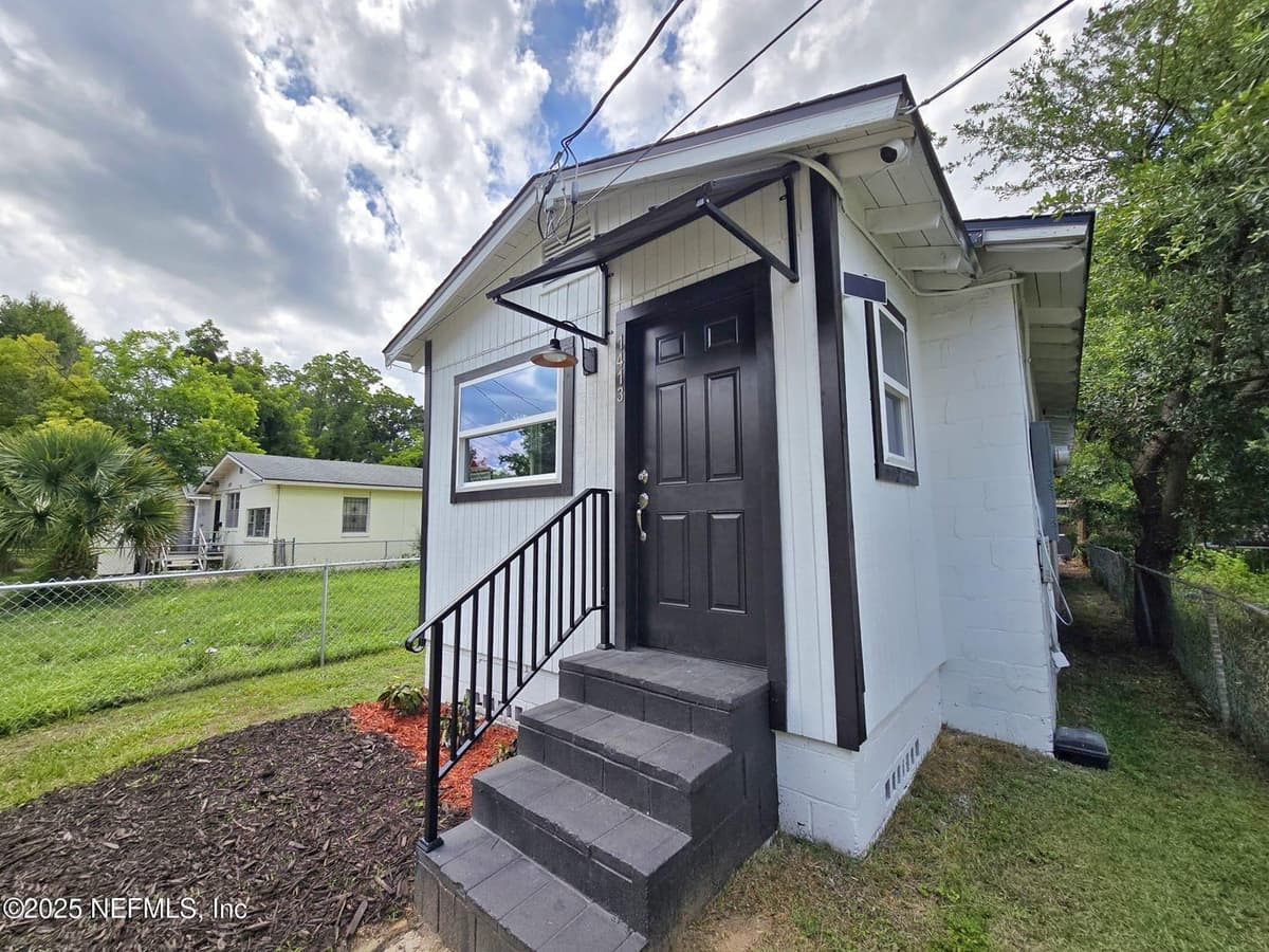 1413 W 21ST Street, Jacksonville, FL 32209 2
