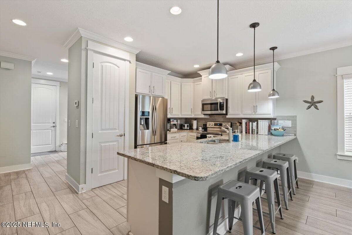 231 10TH Avenue S, Jacksonville Beach, FL 32250 3