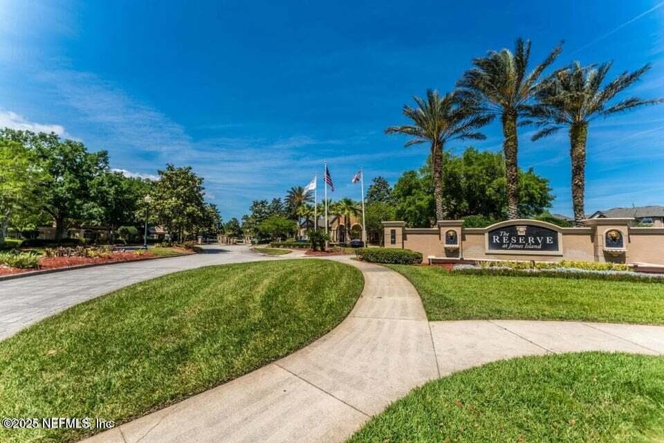 10961 BURNT MILL Road 917, Jacksonville, FL 32256