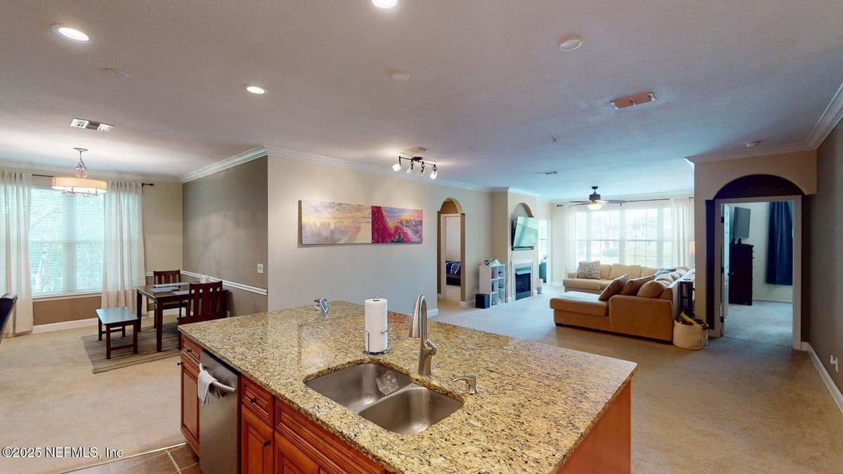 13810 SUTTON PARK Drive N 528, Jacksonville, FL 32224 2