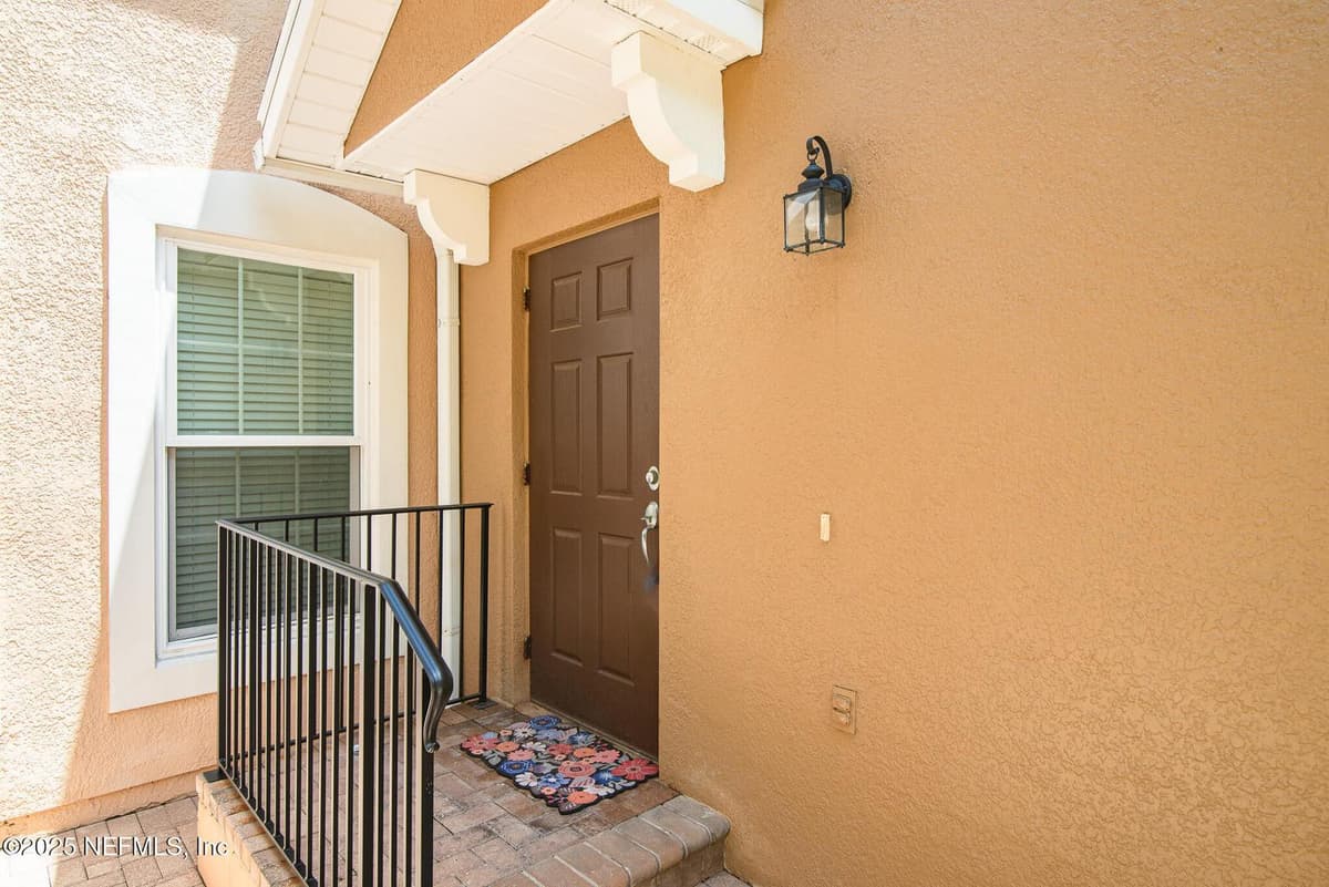11890 SURFBIRD Circle 42E, Jacksonville, FL 32256 2