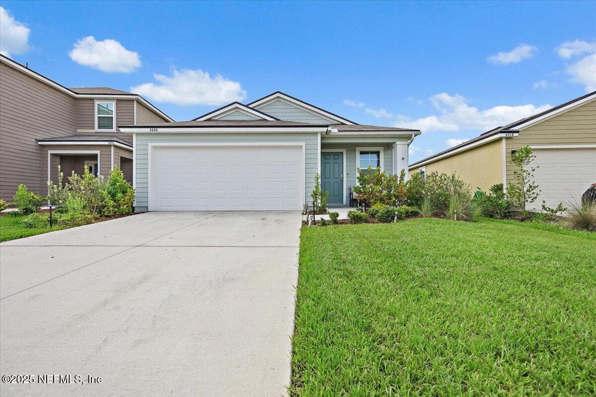2222 WILLOW GLEN Lane, Green Cove Springs, FL 32043