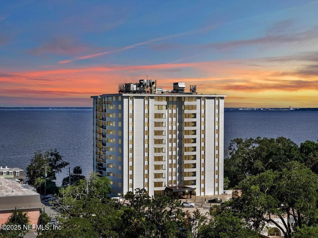 2970 ST JOHNS Avenue 10D, Jacksonville, FL 32205 2