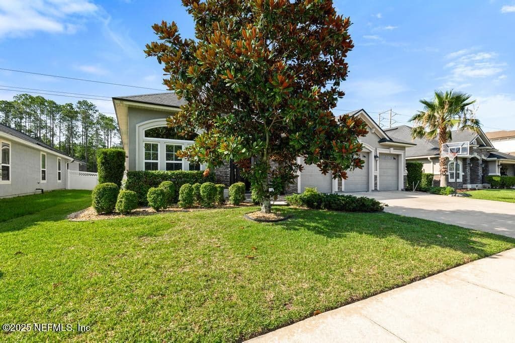 180 ELLSWORTH Circle, St. Johns, FL 32259 2
