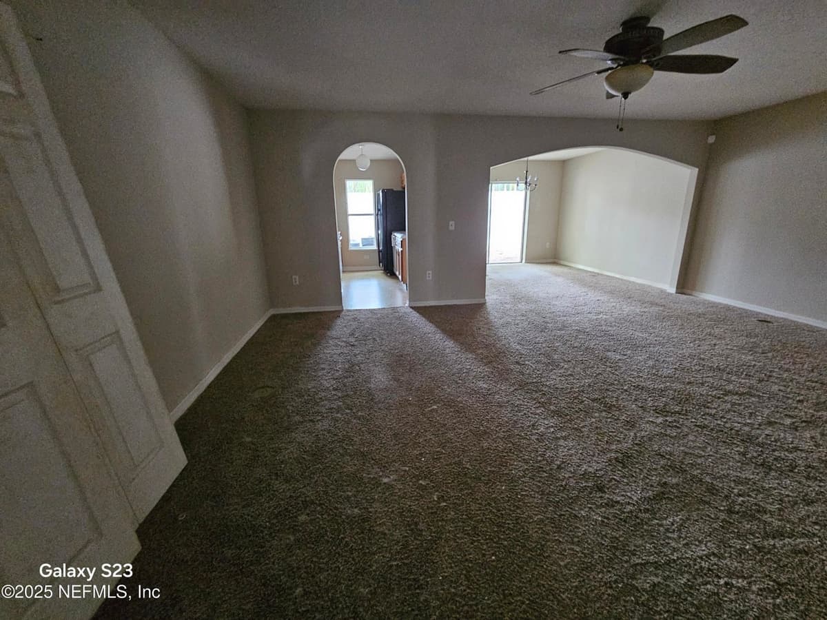 7026 ST IVES Court, Jacksonville, FL 32244 2