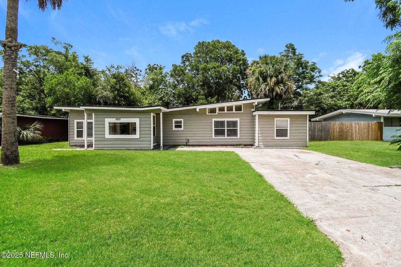 6327 ELISE Drive, Jacksonville, FL 32211