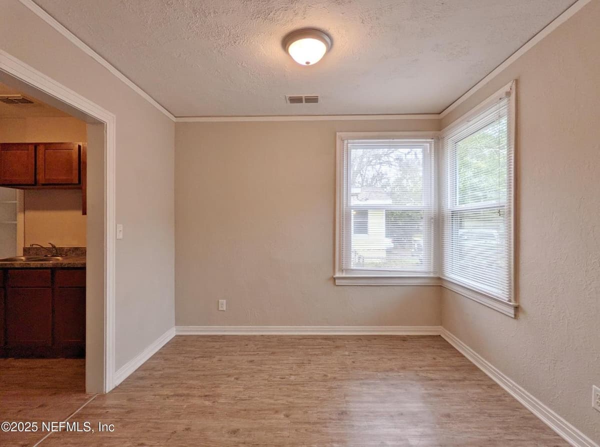 816 SARANAC Street, Jacksonville, FL 32254 3