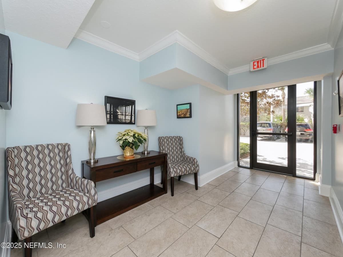 112 5TH Avenue S 402, Jacksonville Beach, FL 32250 3