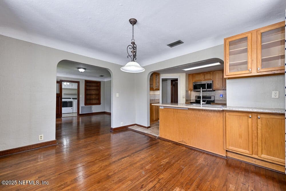 2754 MYRA Street, Jacksonville, FL 32205 3