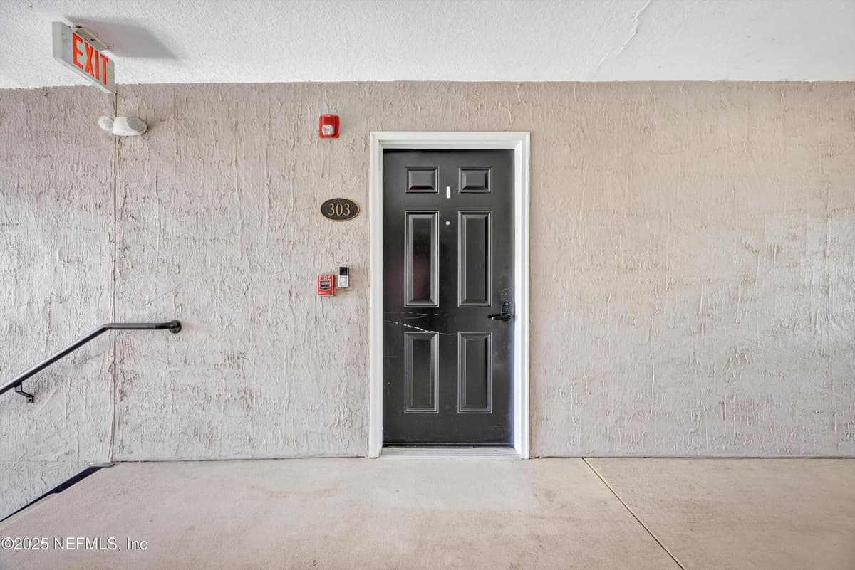 125 LEGENDARY Drive 303, St. Augustine, FL 32092 2