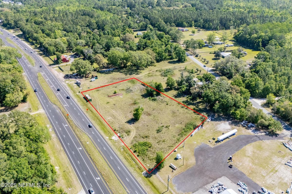 9627 US HIGHWAY 301, Hampton, FL 32044 3