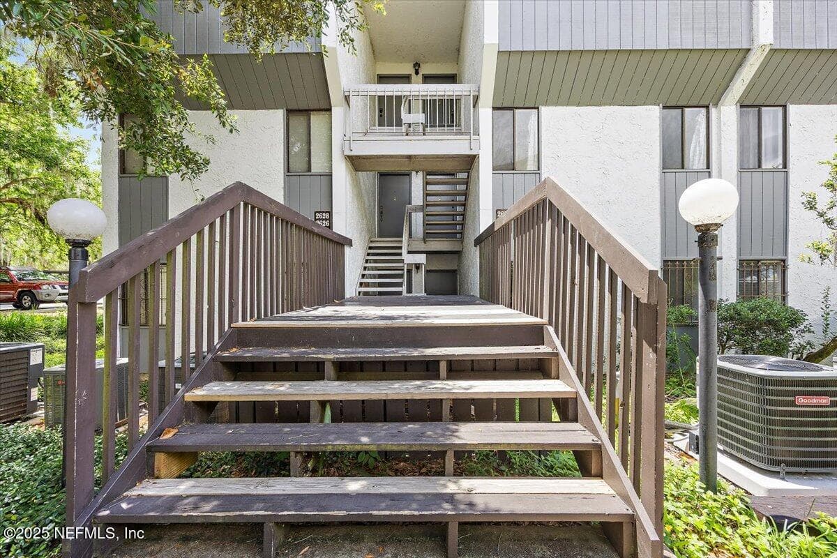 2628 SW 14TH Drive 326, Gainesville, FL 32608
