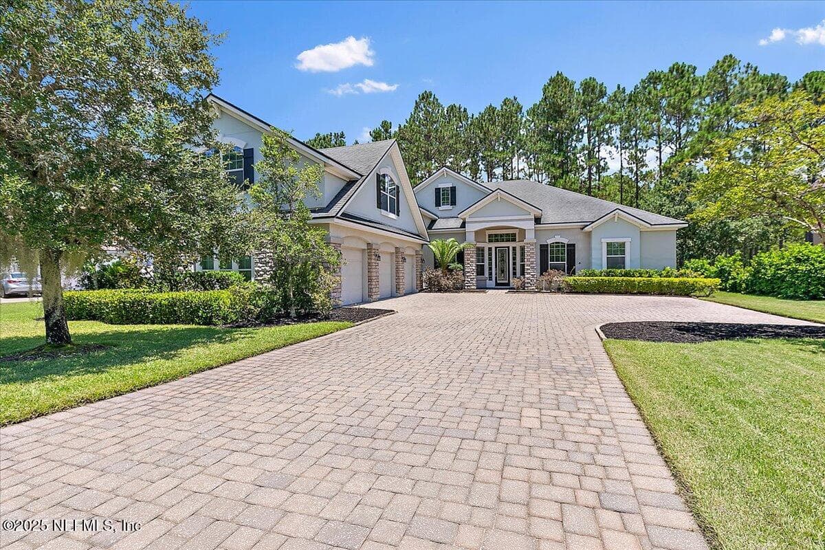 504 KENWOOD Street, St. Johns, FL 32259