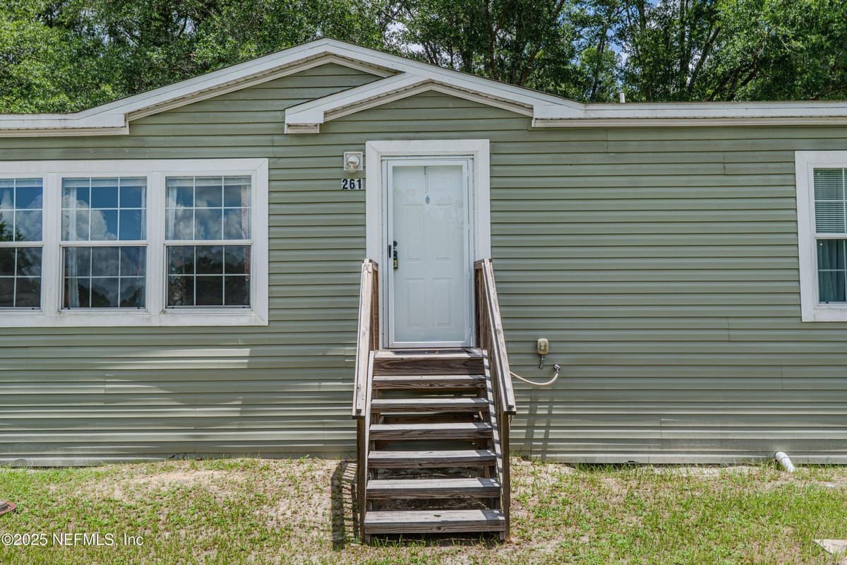 261 SW BEYOND Court, Lake City, FL 32024 2