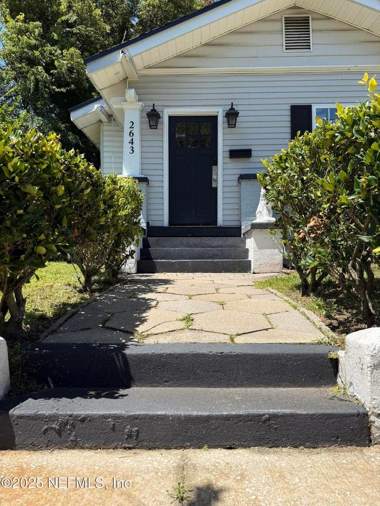 2643 COLLEGE Street, Jacksonville, FL 32204 3