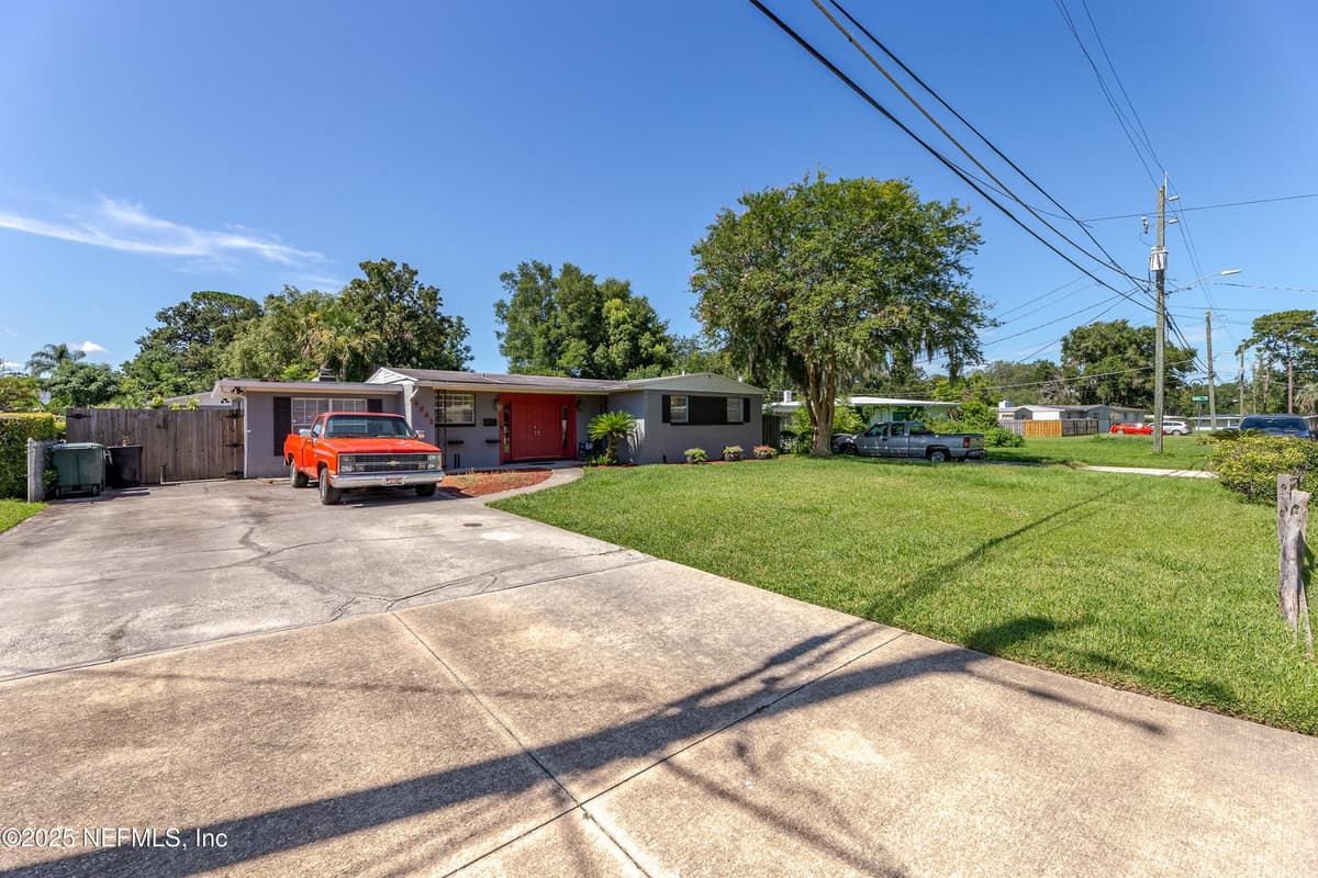 6542 OVINGTON Road S, Jacksonville, FL 32216 2