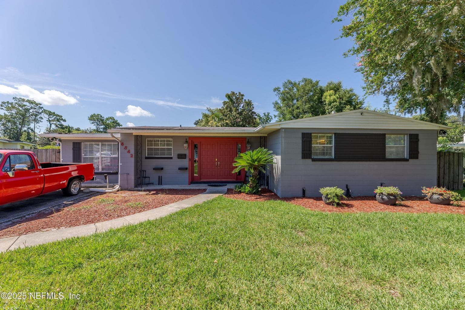 6542 OVINGTON Road S, Jacksonville, FL 32216