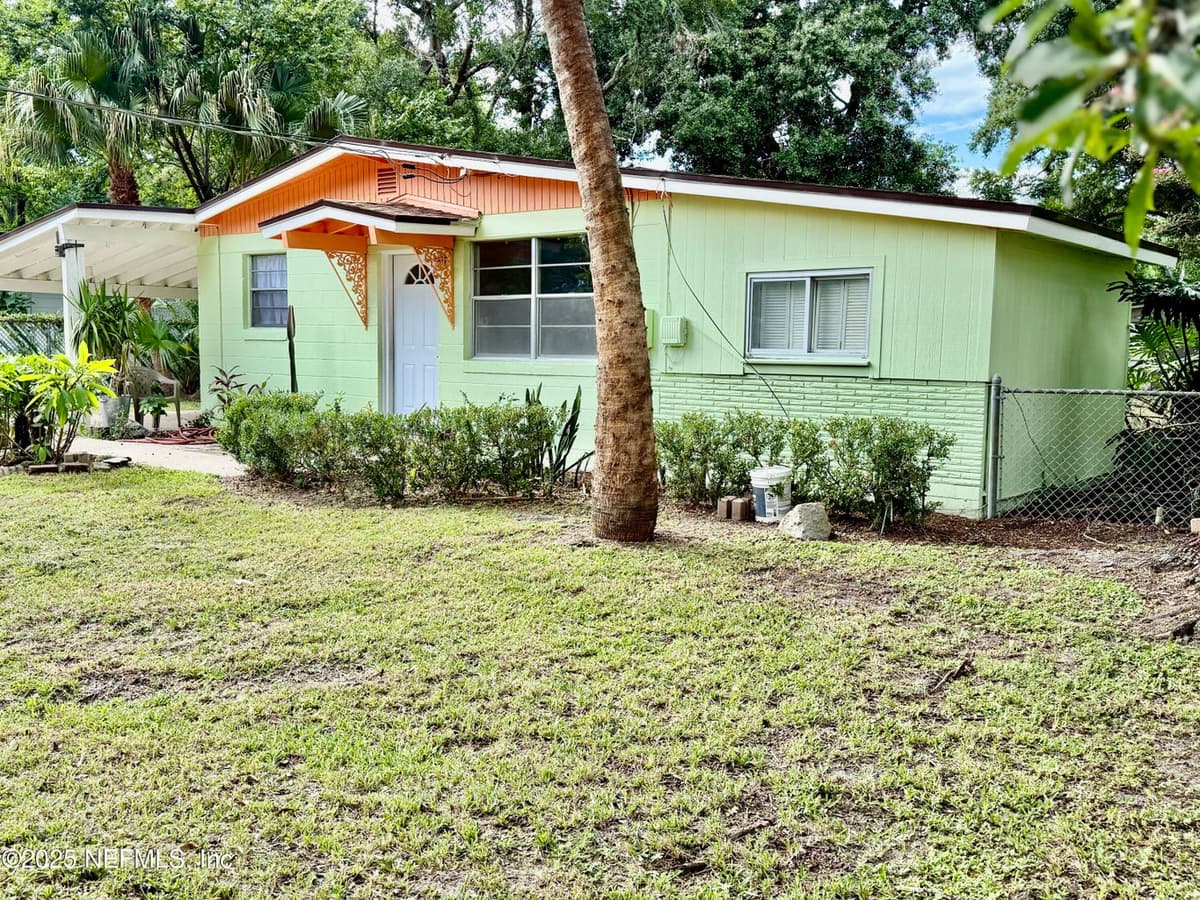6715 COTTON TAIL Lane, Jacksonville, FL 32210 2