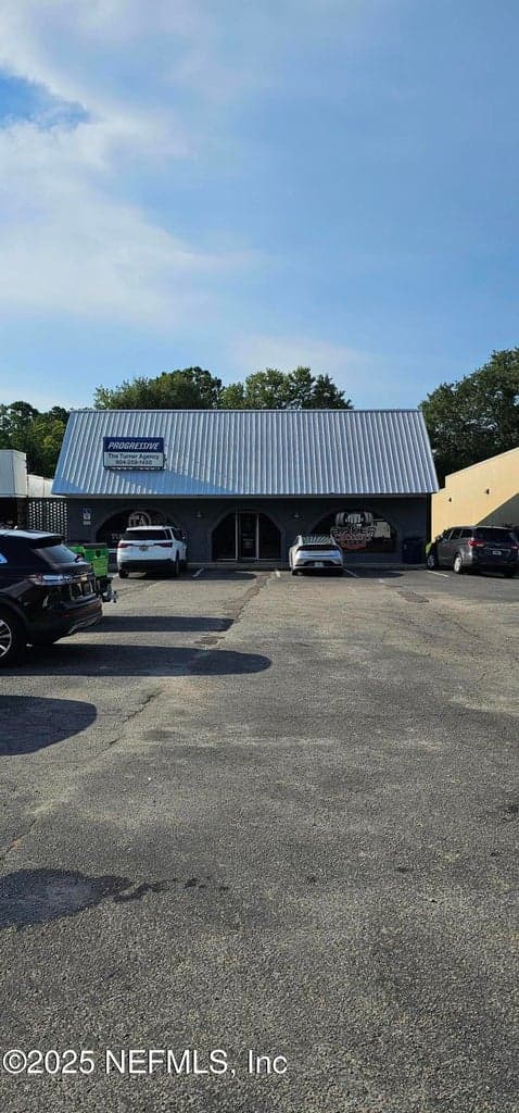 363 W MACCLENNY Avenue, Macclenny, FL 32063 2