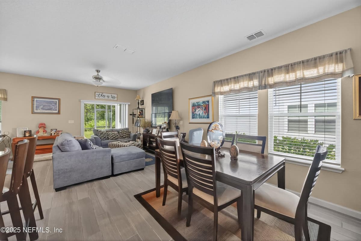 10302 BENSON LAKE Drive, Jacksonville, FL 32222 3