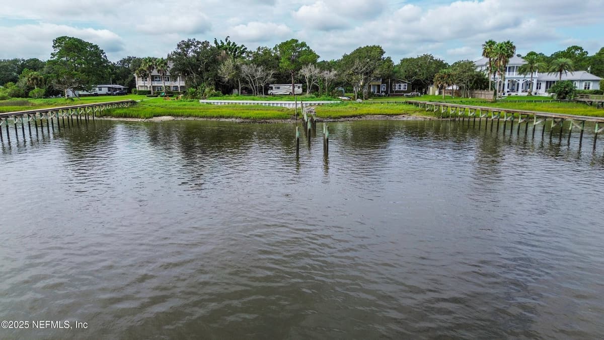 16219 SHELLCRACKER Road, Jacksonville, FL 32226 2
