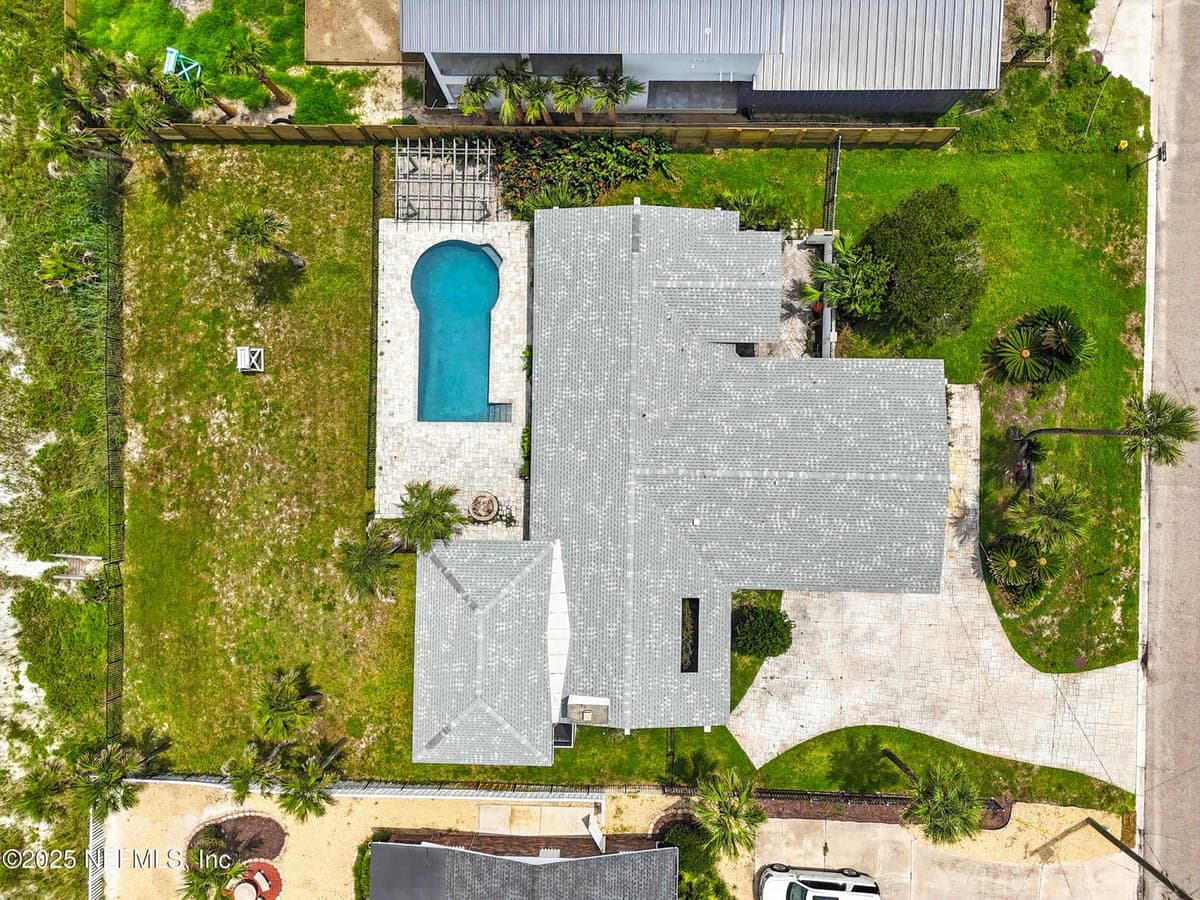 851 BEACH Avenue, Atlantic Beach, FL 32233 3