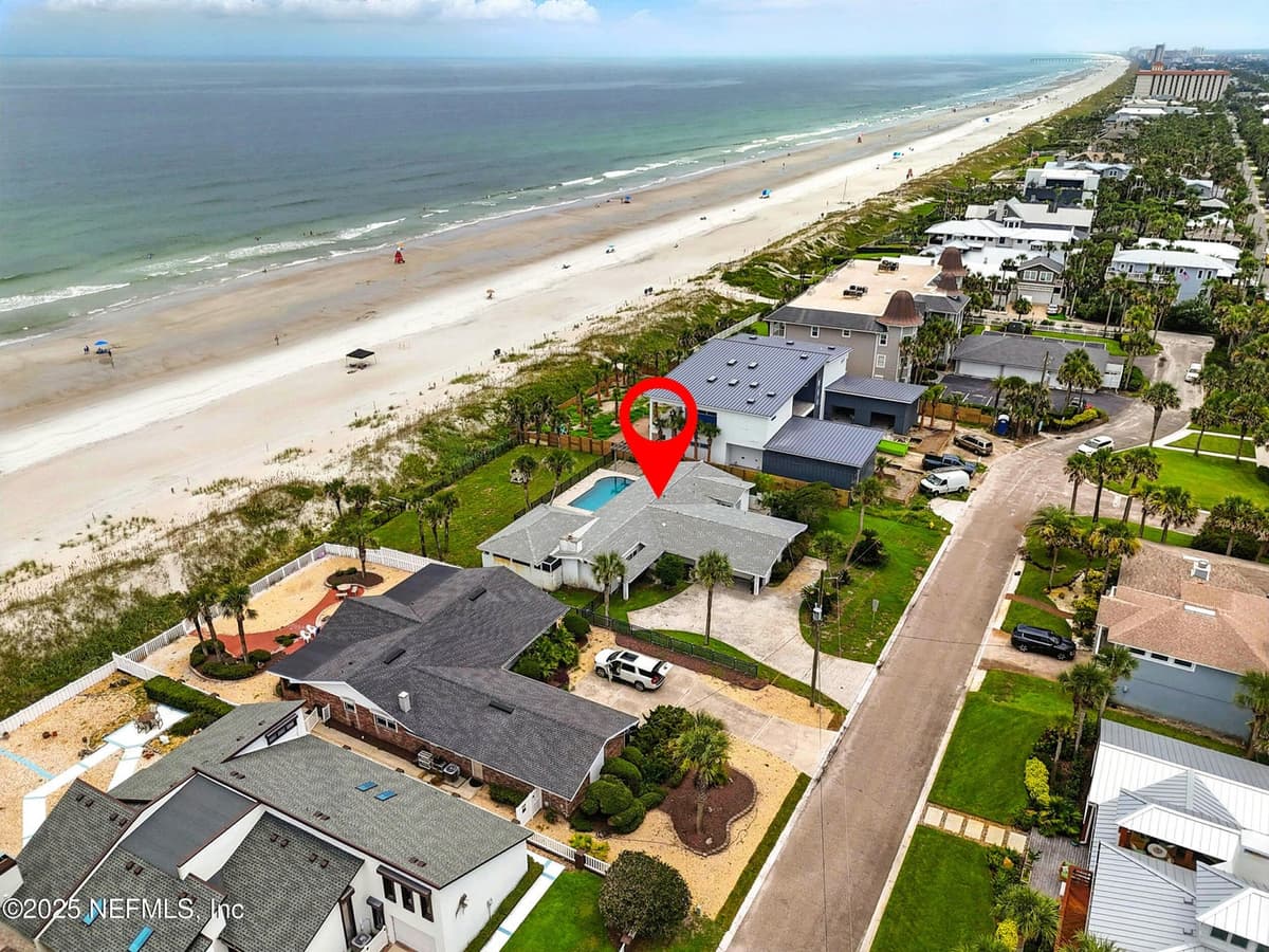 851 BEACH Avenue, Atlantic Beach, FL 32233 2