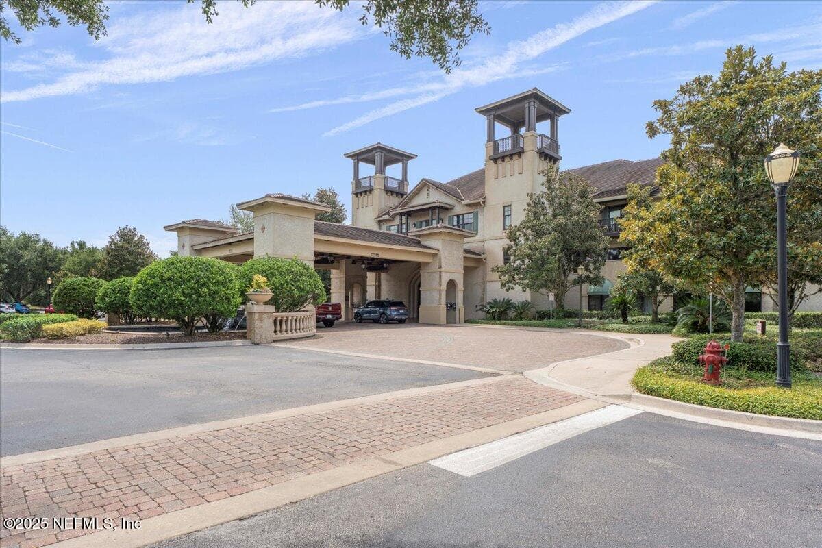 955 REGISTRY Boulevard 302, St. Augustine, FL 32092