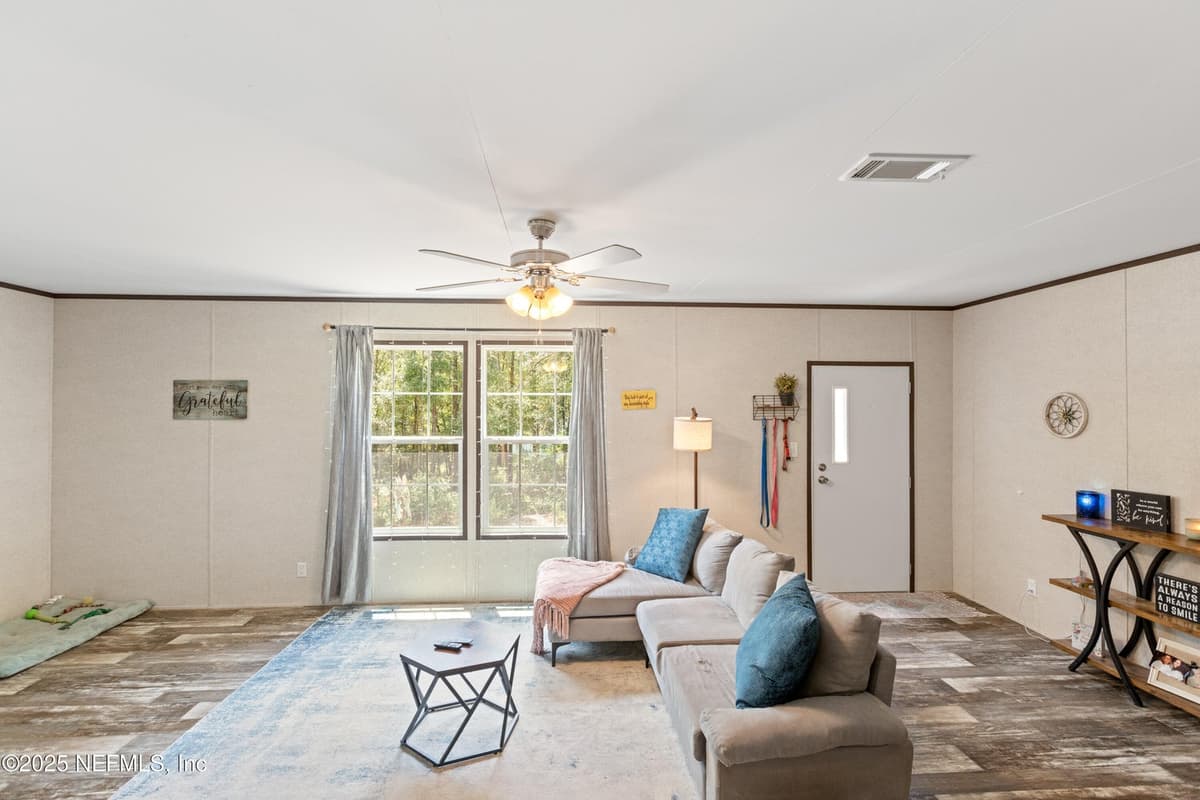 121 KENNY Lane, Florahome, FL 32140 2