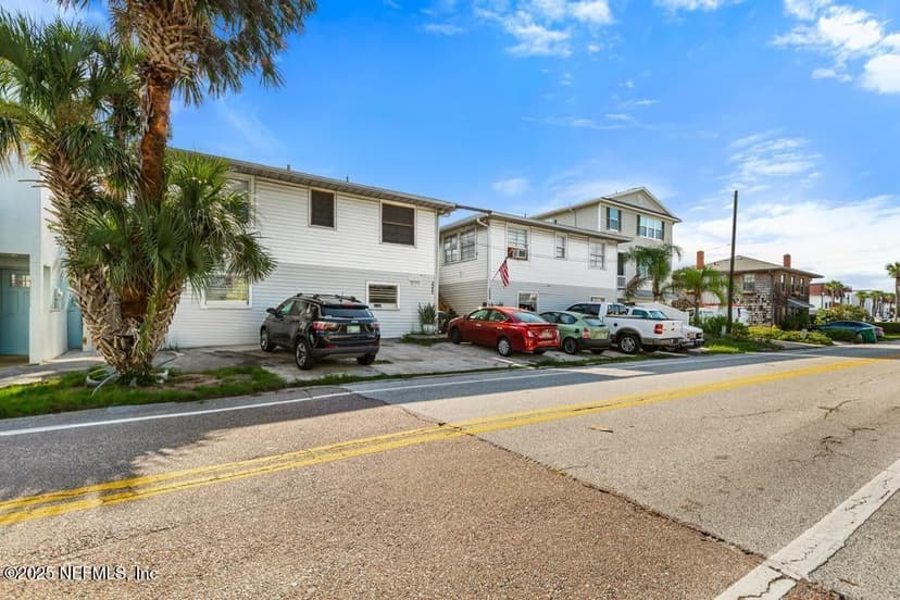 2223 2225 1ST Street S, Jacksonville Beach, FL 32250