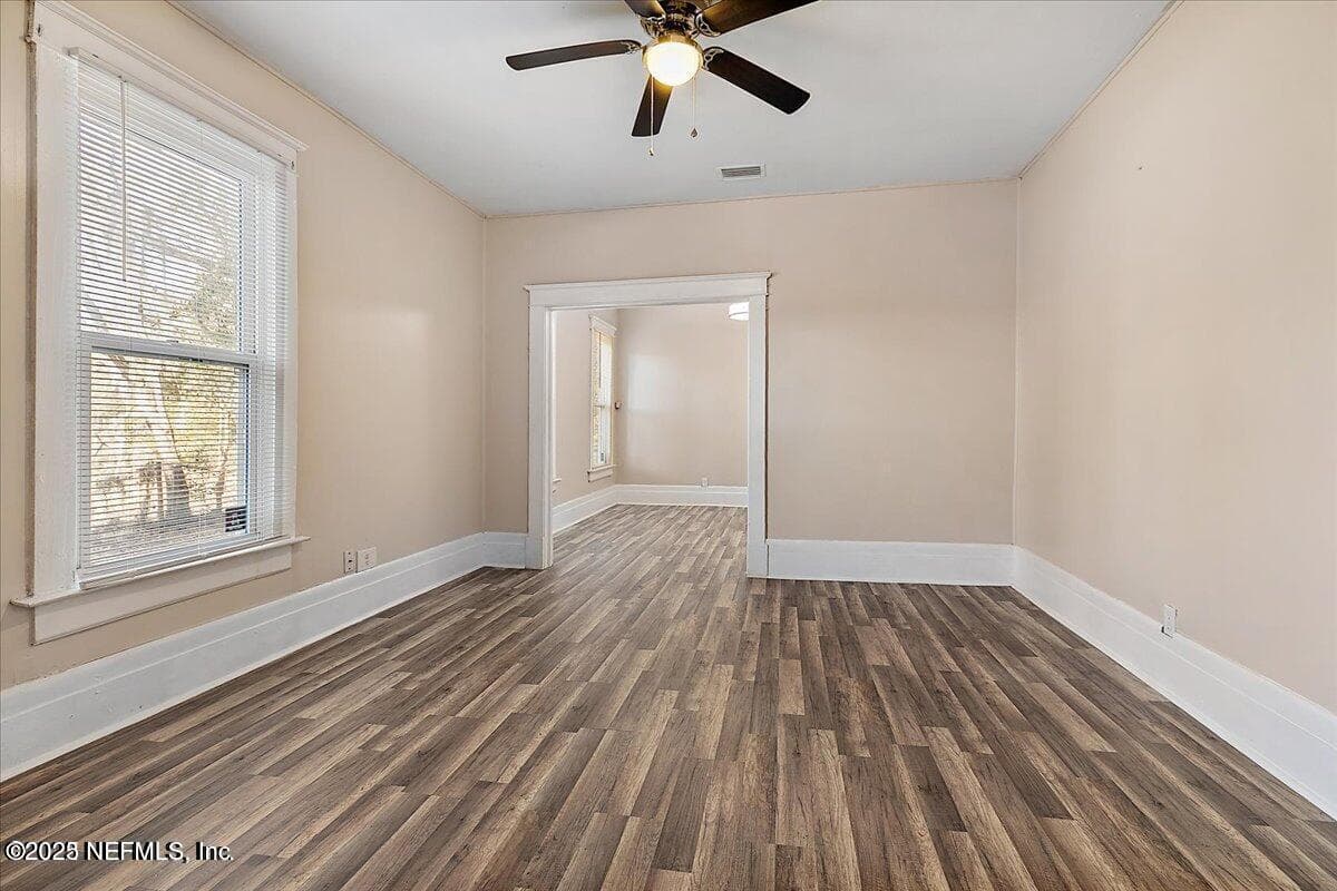 5349 RIO GRANDE Avenue, Jacksonville, FL 32254 3