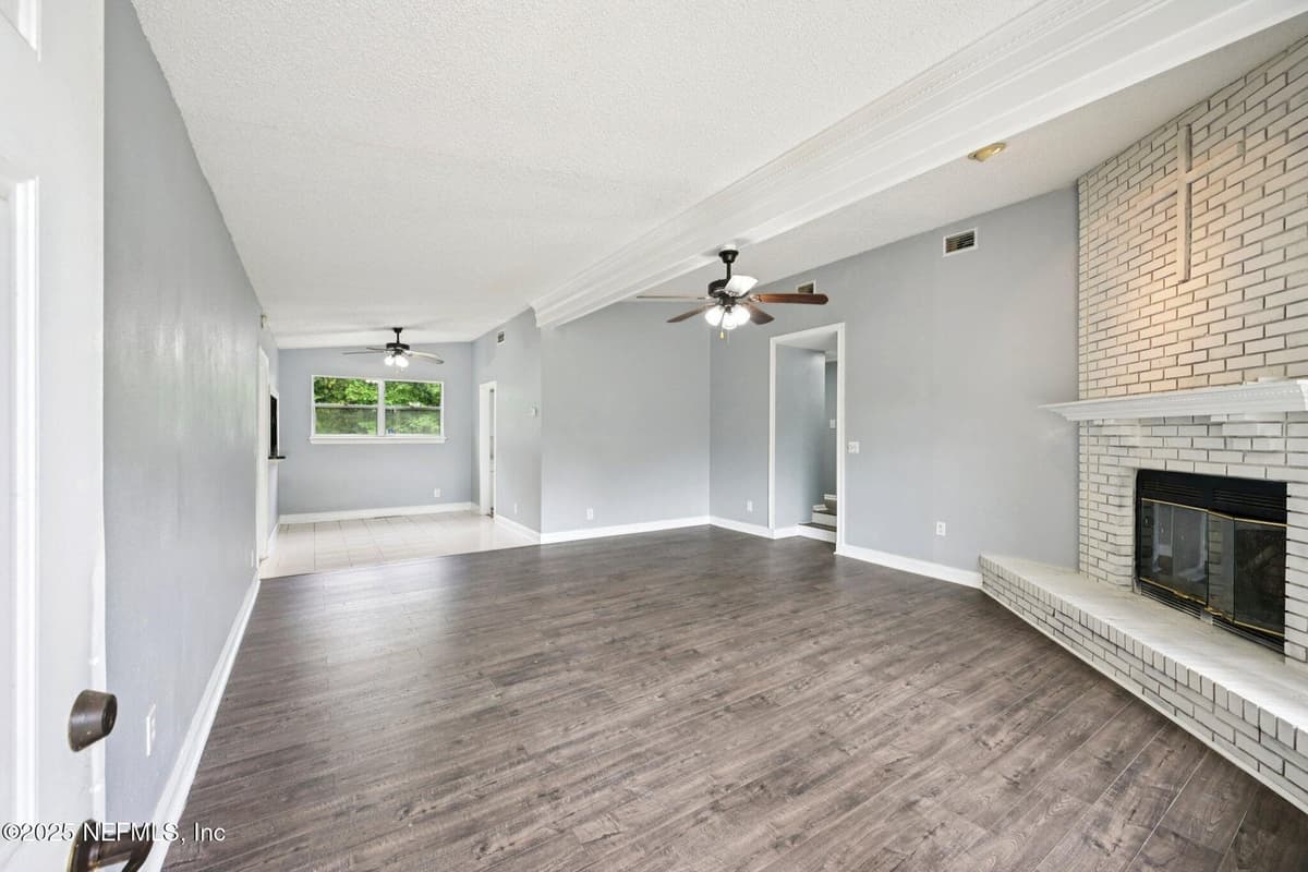2006 ORLEAN Drive, Jacksonville, FL 32210 3
