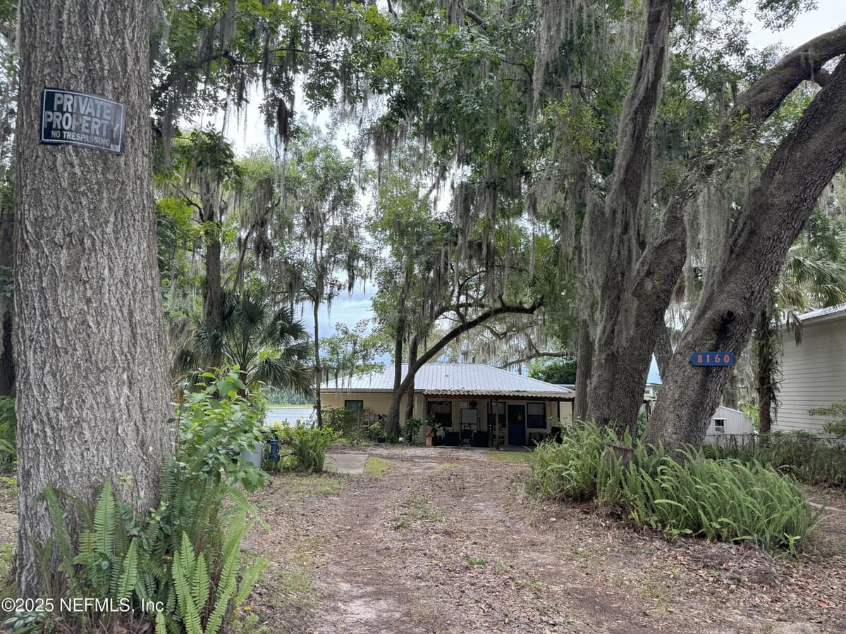 8160 ALDERMAN Road, Melrose, FL 32666 2