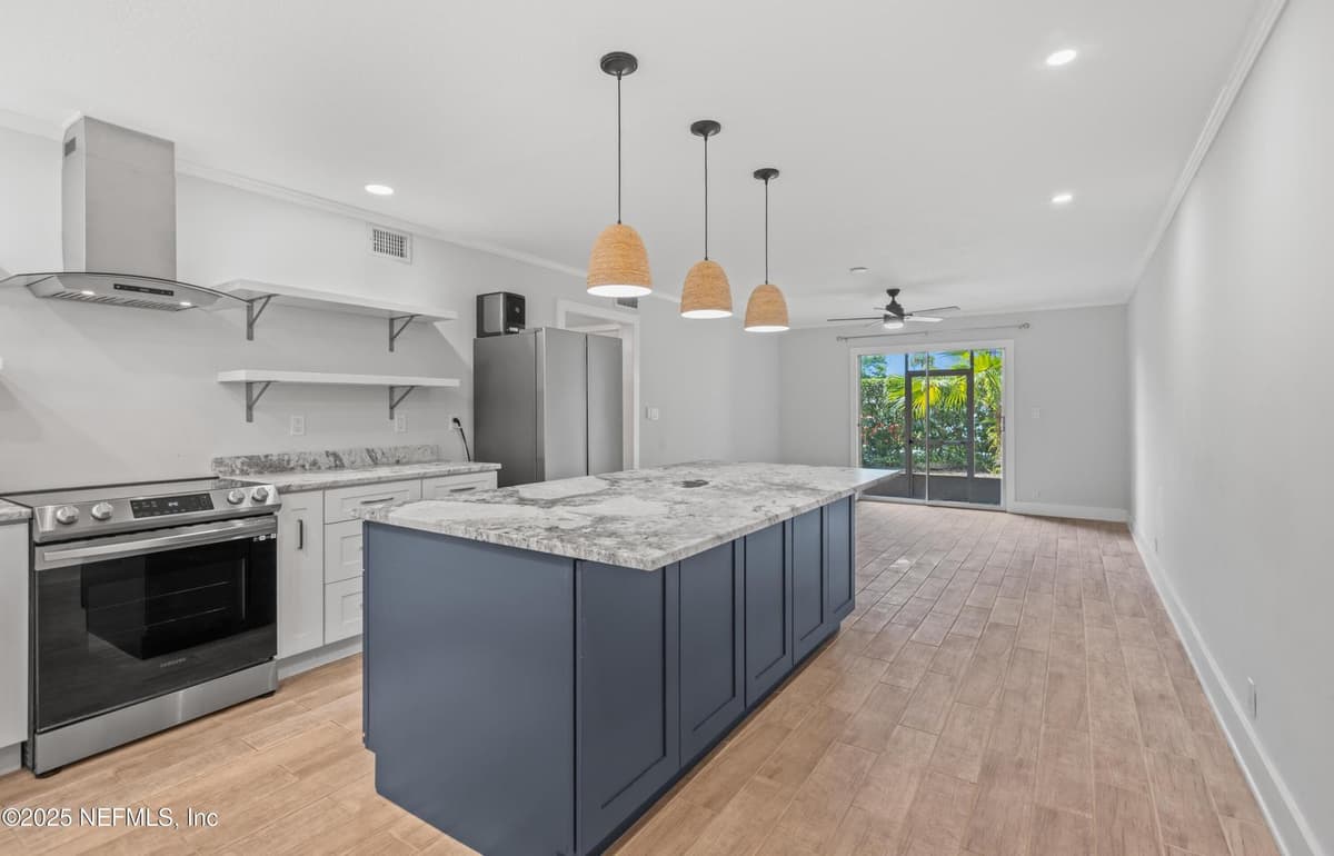 22 COMARES Avenue 4A, St. Augustine, FL 32080 3