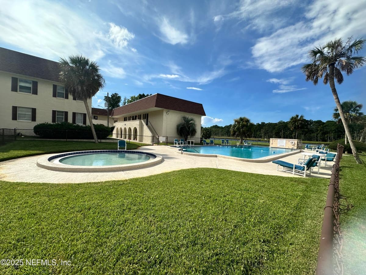 1644 EL CAMINO Road 5, Jacksonville, FL 32216 3