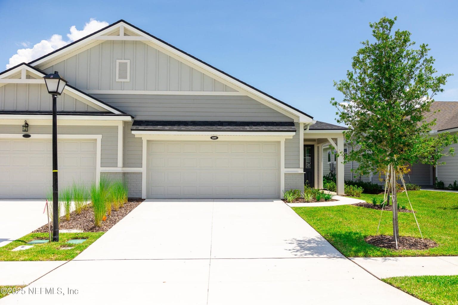 609 JUNIPER HILLS Drive, St. Johns, FL 32259