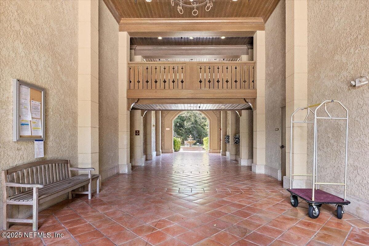 945 REGISTRY Boulevard 302, St. Augustine, FL 32092 2