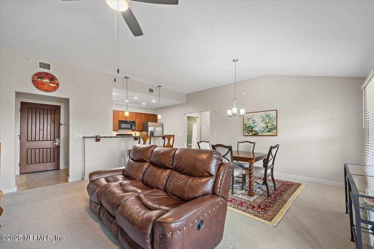 945 REGISTRY Boulevard 302, St. Augustine, FL 32092 3